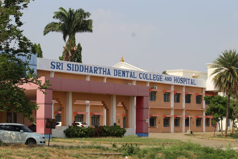 SRI SIDDHARTHA DENTAL COLLEGE